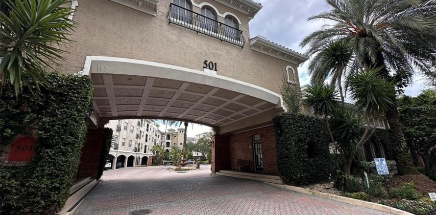 Condominio en Tampa, Florida, 2 dormitorios  № 1372177