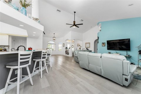 Casa en venta en Punta Gorda, Florida, 3 dormitorios, 197.05 m2 № 1343215 - foto 9