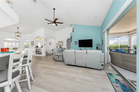 Casa en venta en Punta Gorda, Florida, 3 dormitorios, 197.05 m2 № 1343215 - foto 10