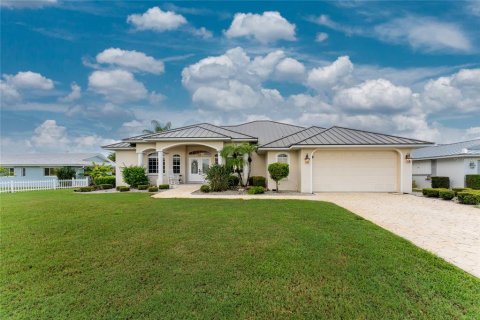 Villa ou maison à vendre à Punta Gorda, Floride: 3 chambres, 197.05 m2 № 1343215 - photo 15