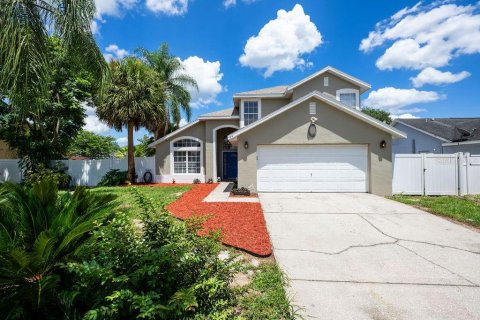 House in Davenport, Florida 3 bedrooms, 177.16 sq.m. № 1280120 - photo 1