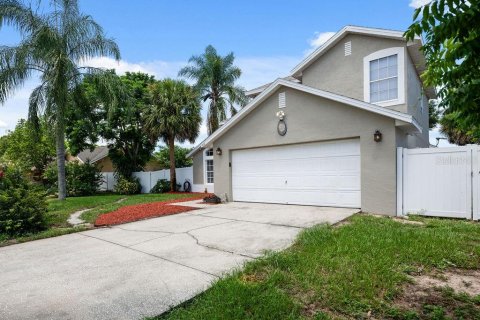 House in Davenport, Florida 3 bedrooms, 177.16 sq.m. № 1280120 - photo 3