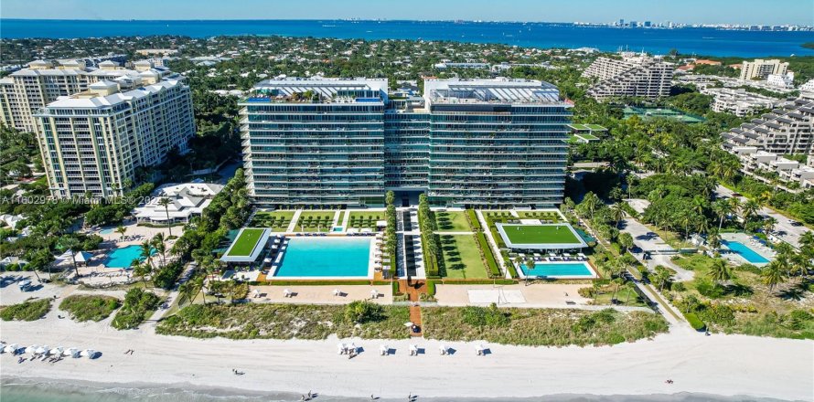 Condo à Key Biscayne, Floride, 3 chambres  № 1221924