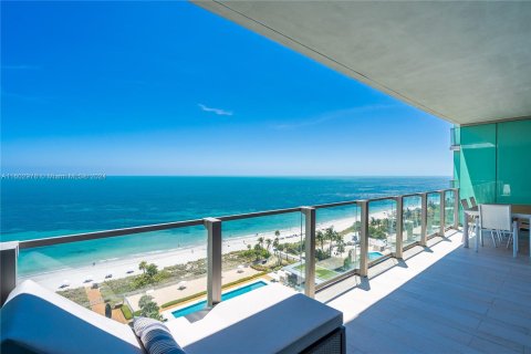 Condo in Key Biscayne, Florida, 3 bedrooms  № 1221924 - photo 5