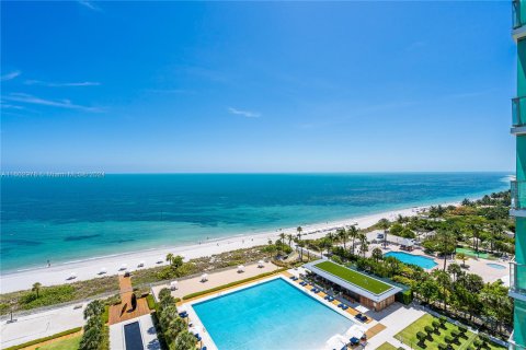 Condo in Key Biscayne, Florida, 3 bedrooms  № 1221924 - photo 6