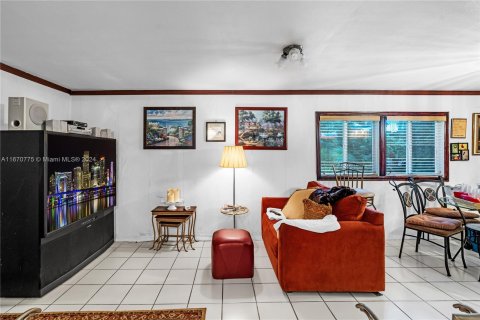 Villa ou maison à vendre à Miami, Floride: 3 chambres, 131.74 m2 № 1395142 - photo 4