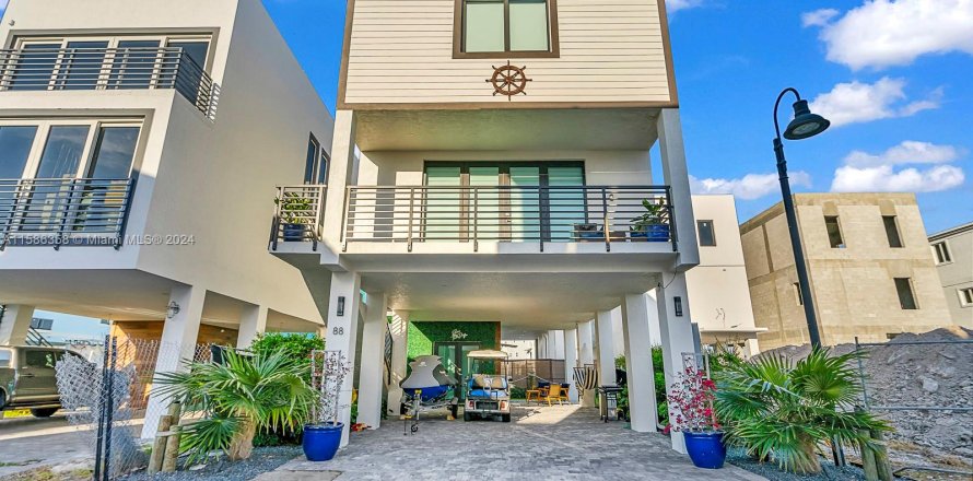 Villa ou maison à Key Largo, Floride 3 chambres, 153.29 m2 № 1173283