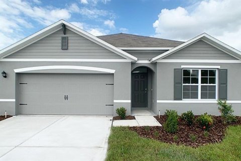 House in Clermont, Florida 4 bedrooms, 169.83 sq.m. № 1337387 - photo 1