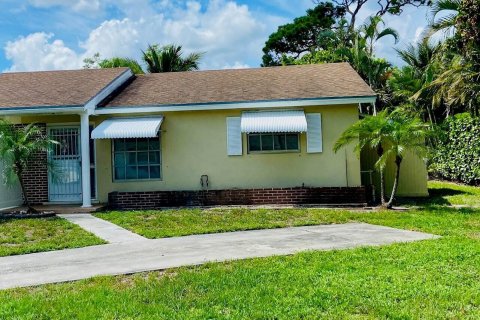 Villa ou maison à vendre à Jupiter, Floride: 2 chambres, 102.66 m2 № 1224499 - photo 2