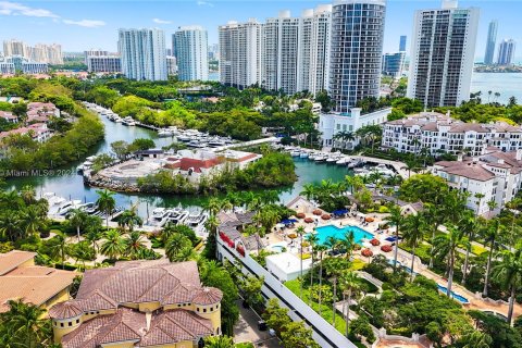 Condo in Aventura, Florida, 3 bedrooms  № 1189425 - photo 22