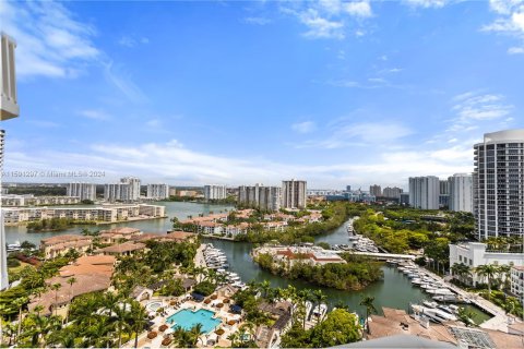 Condo in Aventura, Florida, 3 bedrooms  № 1189425 - photo 26