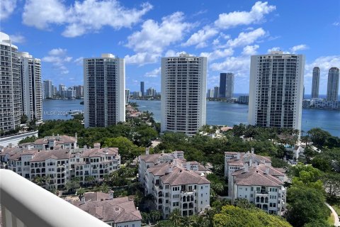 Condo in Aventura, Florida, 3 bedrooms  № 1189425 - photo 2