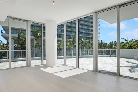 Condo in Miami Beach, Florida, 2 bedrooms  № 1181723 - photo 19