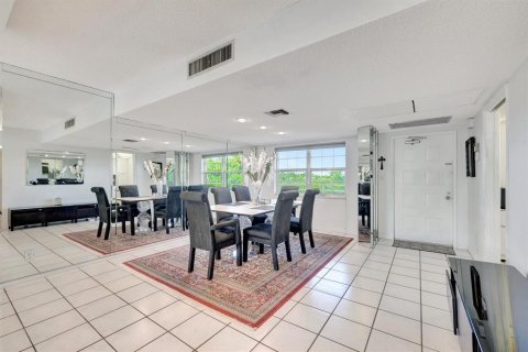 Condominio en venta en Pompano Beach, Florida, 3 dormitorios, 139.35 m2 № 954418 - foto 11