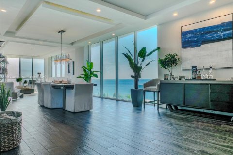 Copropriété à vendre à Pompano Beach, Floride: 3 chambres, 234.11 m2 № 1330418 - photo 8