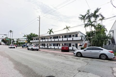 Propiedad comercial en venta en Miami Beach, Florida № 1330380 - foto 10