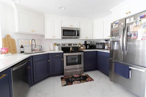 Condo in Fort Lauderdale, Florida, 2 bedrooms  № 994158 - photo 28