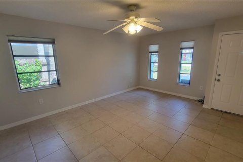 Appartement à louer à Seminole, Floride: 1 chambre, 62.43 m2 № 1371691 - photo 2