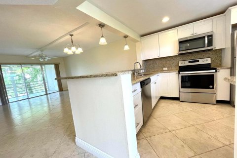 Condominio en venta en Lake Worth, Florida, 1 dormitorio, 90.02 m2 № 827718 - foto 26