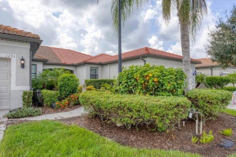 Villa ou maison à vendre à North Port, Floride: 2 chambres, 146.97 m2 № 1372139 - photo 4