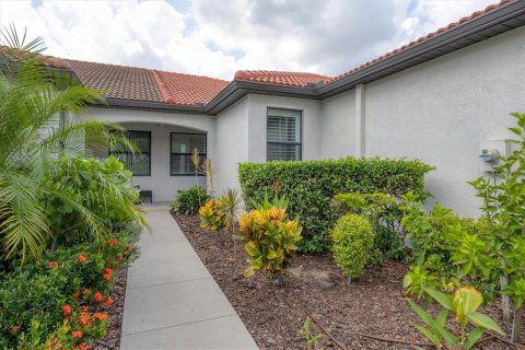 Villa ou maison à vendre à North Port, Floride: 2 chambres, 146.97 m2 № 1372139 - photo 5