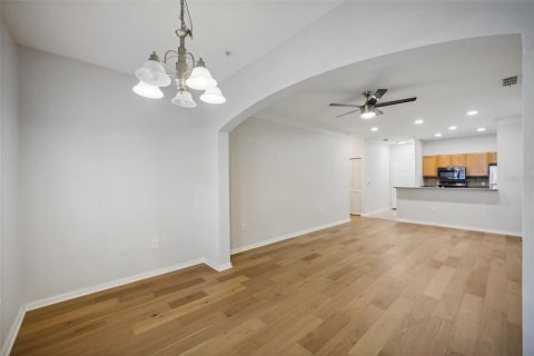 Copropriété à vendre à Tampa, Floride: 2 chambres, 99.31 m2 № 1359388 - photo 7