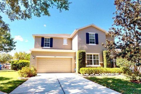 Casa en venta en Lutz, Florida, 4 dormitorios, 328.32 m2 № 1111643 - foto 2