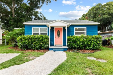 Villa ou maison à vendre à Gulfport, Floride: 3 chambres, 99.22 m2 № 1340638 - photo 1