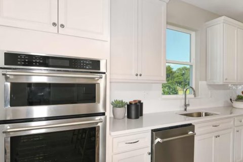Villa ou maison à vendre à Bradenton, Floride: 4 chambres, 171 m2 № 55743 - photo 4
