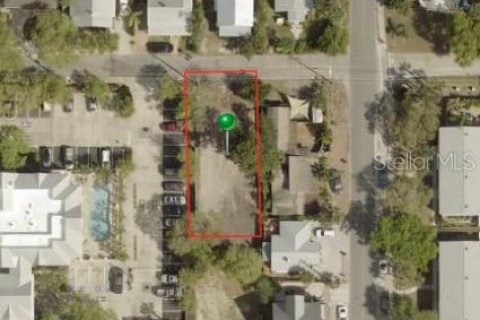 Terreno en venta en New Smyrna Beach, Florida № 1433738 - foto 1