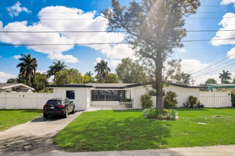 Villa ou maison à vendre à Fort Lauderdale, Floride: 4 chambres, 193.33 m2 № 1117005 - photo 5