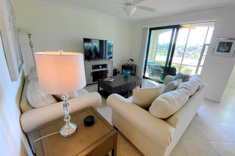 Condominio en alquiler en Bradenton, Florida, 2 dormitorios, 106.09 m2 № 220883 - foto 13