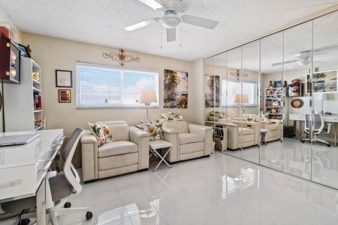 Condominio en venta en Lake Park, Florida, 2 dormitorios, 122.26 m2 № 996101 - foto 14