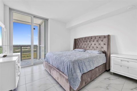 Condo in Sunrise, Florida, 2 bedrooms  № 1332131 - photo 3