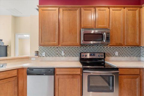 Condo in Kissimmee, Florida, 2 bedrooms  № 1425175 - photo 9