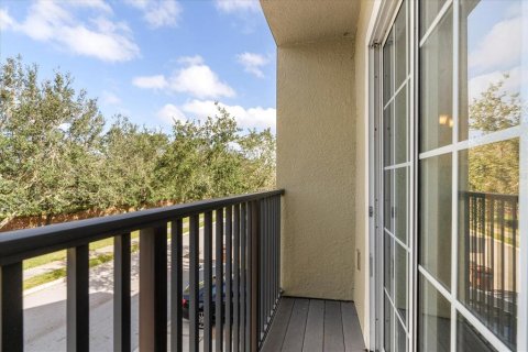 Condo in Kissimmee, Florida, 2 bedrooms  № 1425175 - photo 18