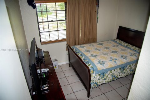 Townhouse in Miami, Florida 3 bedrooms, 128.95 sq.m. № 1291693 - photo 15