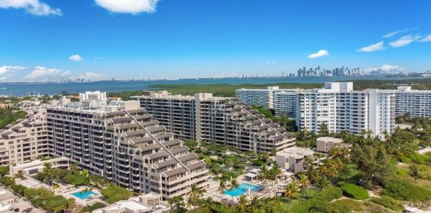 Condo in Key Biscayne, Florida, 2 bedrooms  № 1348254