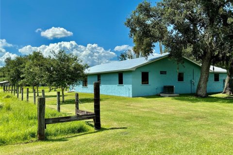 Casa en venta en Okeechobee, Florida, 3 dormitorios, 184.88 m2 № 1317462 - foto 7