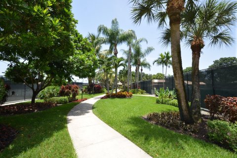 Condominio en venta en Boynton Beach, Florida, 2 dormitorios, 145.11 m2 № 1098709 - foto 10
