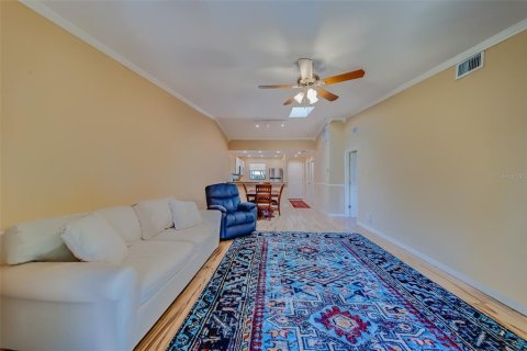 Villa ou maison à vendre à Tarpon Springs, Floride: 2 chambres, 88.26 m2 № 1299540 - photo 17