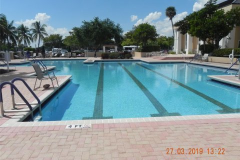 Condominio en venta en Fort Lauderdale, Florida, 2 dormitorios, 116.59 m2 № 1208696 - foto 5