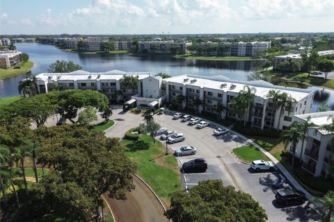 Condo in Fort Lauderdale, Florida, 2 bedrooms  № 1208696 - photo 17