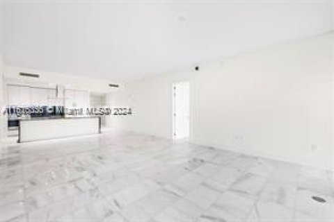 Condominio en venta en Miami, Florida, 2 dormitorios, 218.04 m2 № 1271733 - foto 9