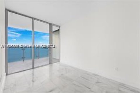 Condominio en venta en Miami, Florida, 2 dormitorios, 218.04 m2 № 1271733 - foto 23