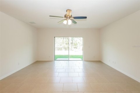 Villa ou maison à louer à Kissimmee, Floride: 4 chambres, 235.6 m2 № 1351434 - photo 2