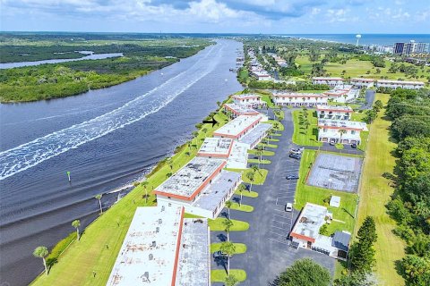 Condo in Flagler Beach, Florida, 2 bedrooms  № 1376177 - photo 19