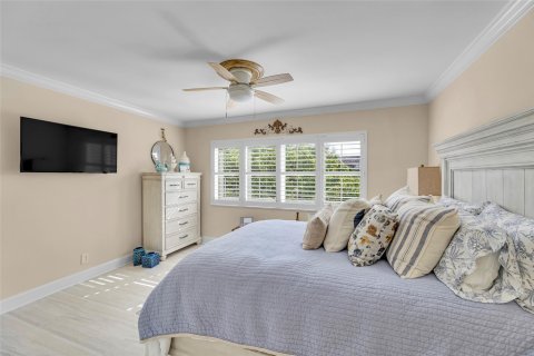 Condominio en venta en Pompano Beach, Florida, 1 dormitorio, 79.9 m2 № 874356 - foto 16
