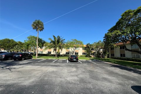 Copropriété à vendre à Wilton Manors, Floride: 2 chambres, 109.62 m2 № 1186220 - photo 11