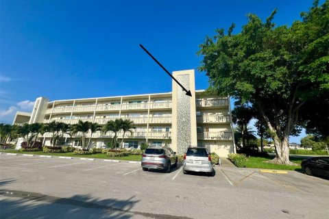 Condo in Deerfield Beach, Florida, 2 bedrooms  № 1186217 - photo 22